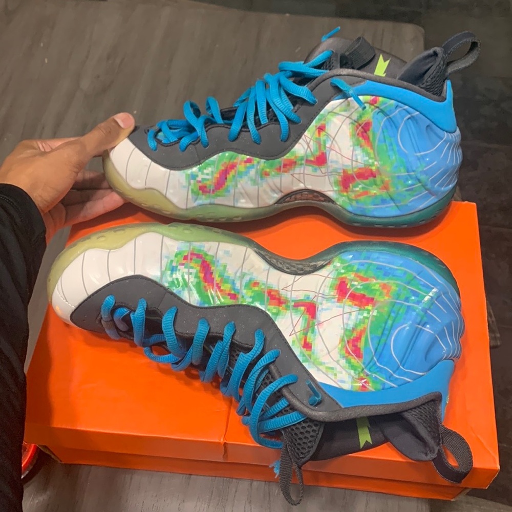 Nike Air Foamposite One “Weatherman” Size 10 Multicolored